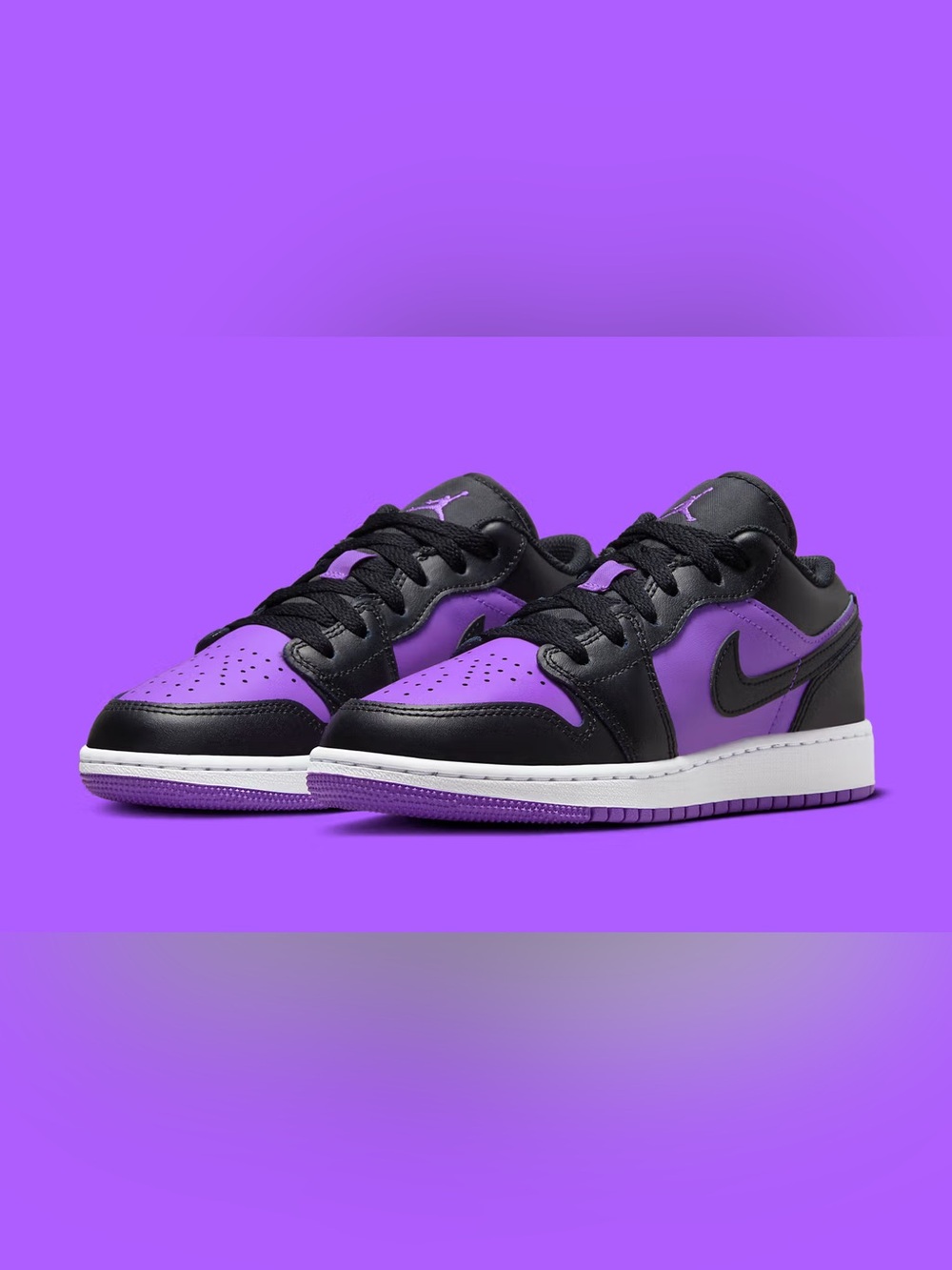 Jordan 1 Low Court Purple trainers #sneakers #basketball